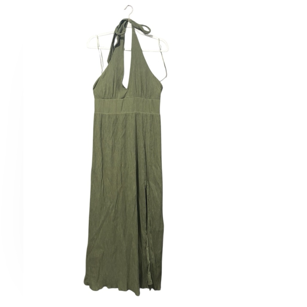 Abercrombie & Fitch Green Plisse Halter Maxi dress size Medium - Picture 2 of 8
